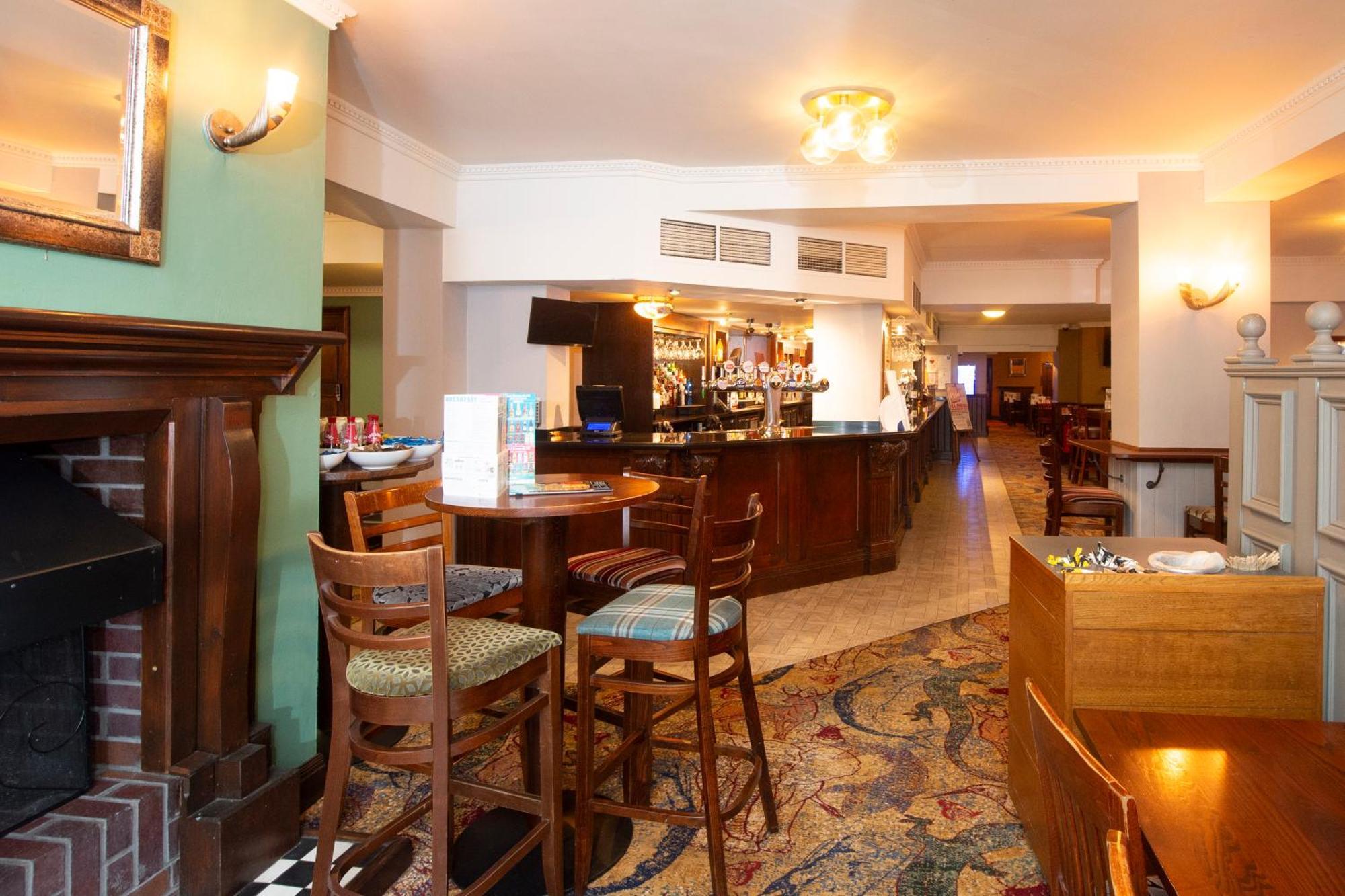 The Shrewsbury Hotel Wetherspoon Exterior photo