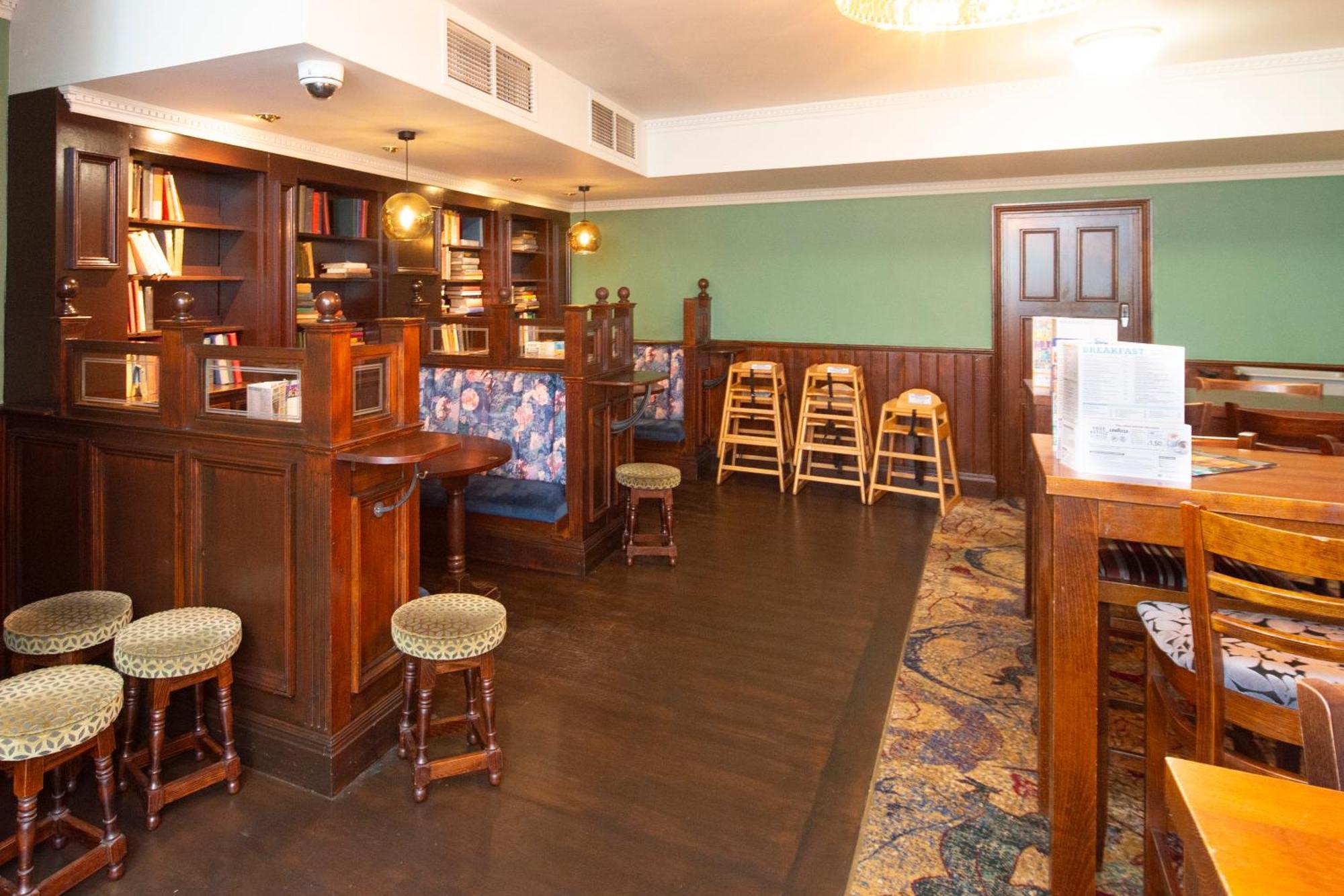The Shrewsbury Hotel Wetherspoon Exterior photo