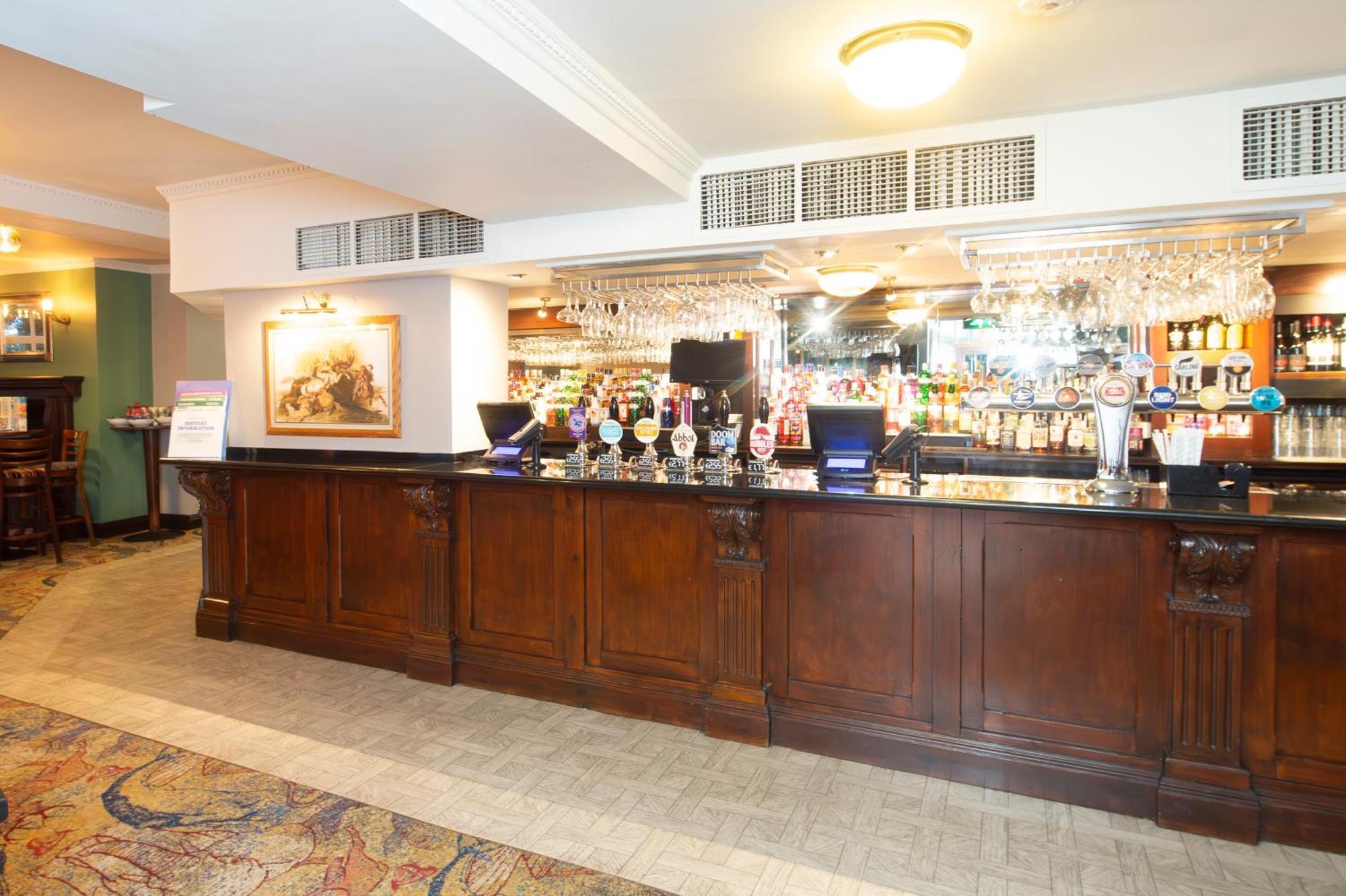 The Shrewsbury Hotel Wetherspoon Exterior photo